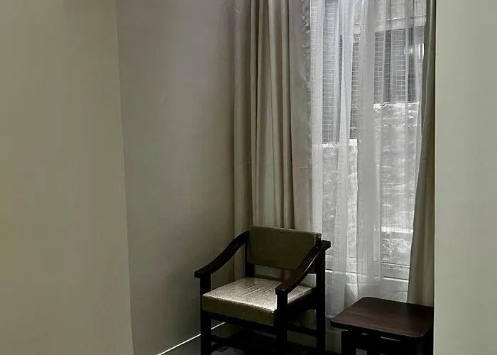 Service In Apartment